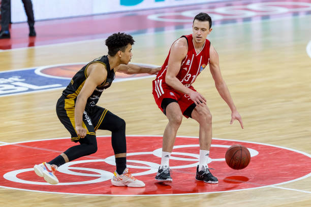 的一次进攻 的一次进攻