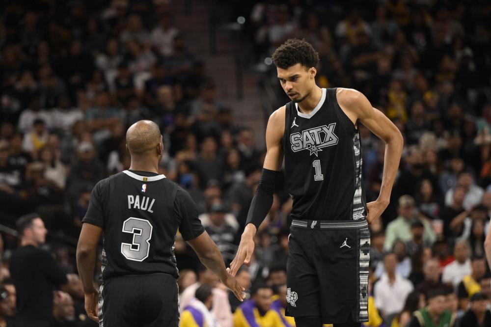 她们能否在 她们能否在